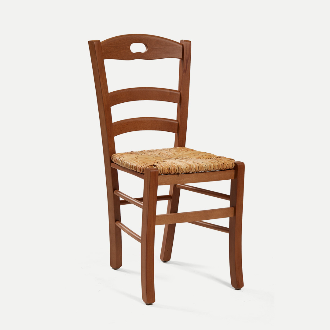 L42 WOODEN CHAIR