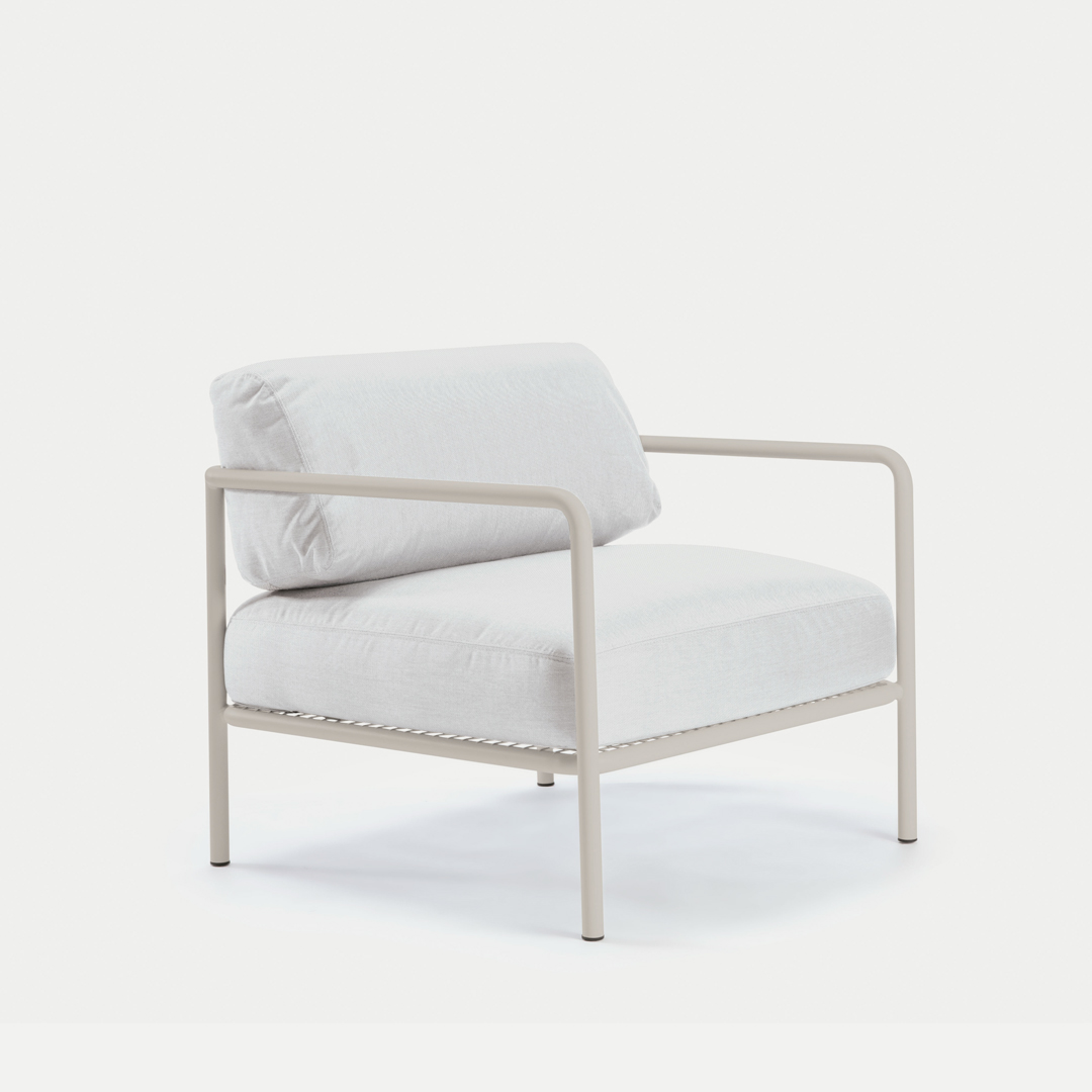 MI660 ARMCHAIR