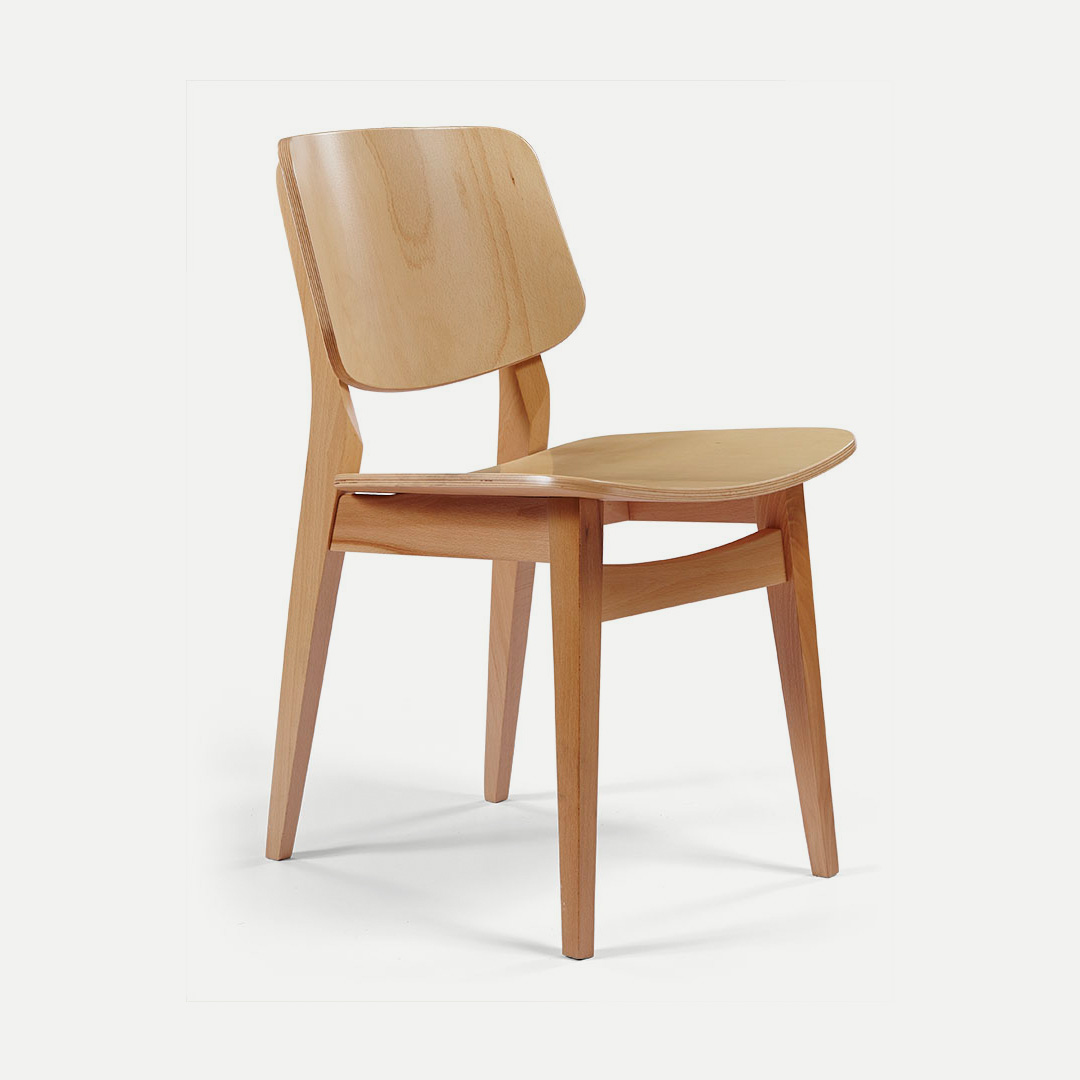 Κ644 WOODEN CHAIR