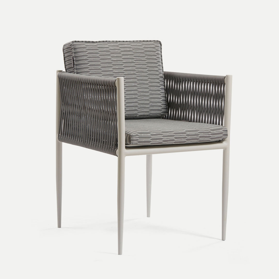 LOGAN ARMCHAIR