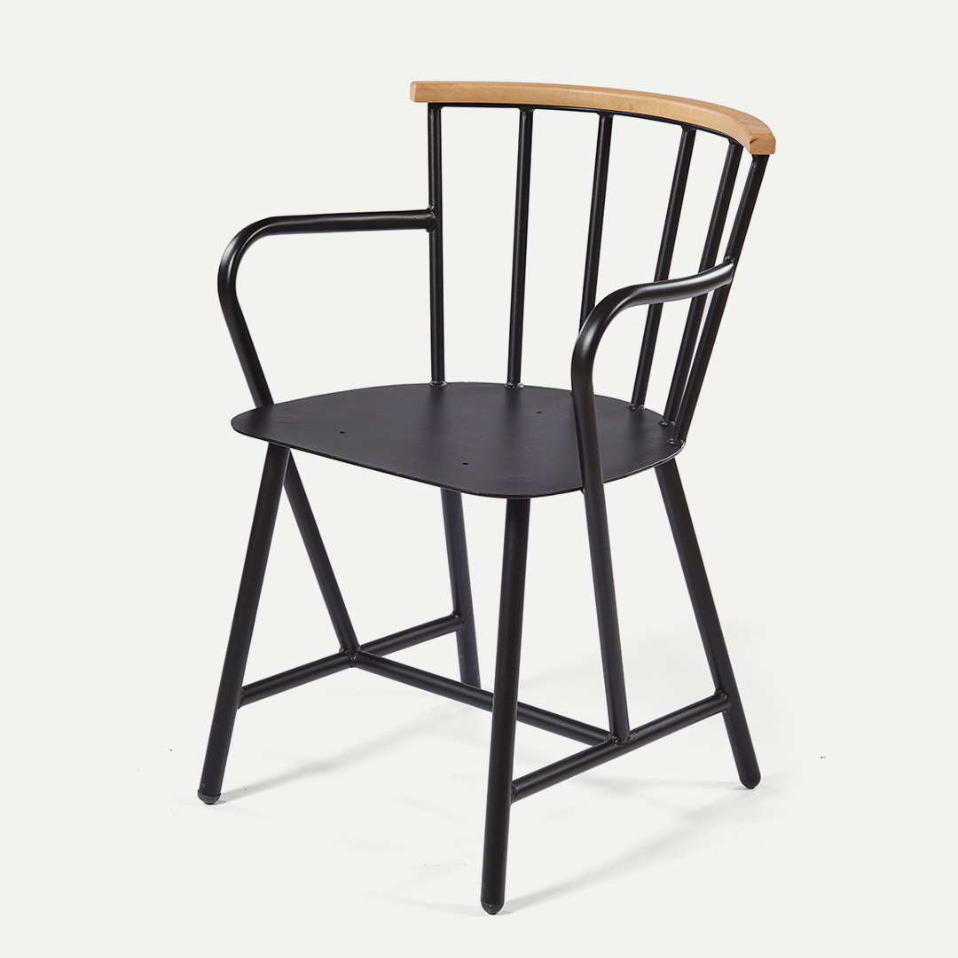 POLIS-Ρ METAL ARMCHAIR