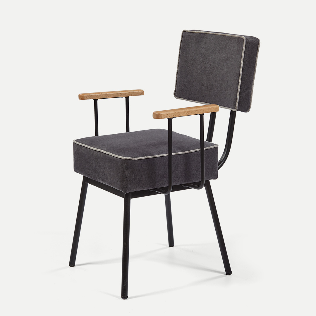 ΤΑTΤΟΟ Ρ ARMCHAIR