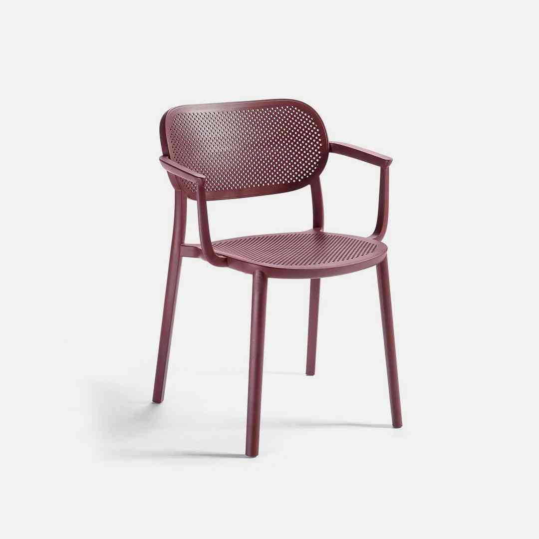 NUTA-B POLYPROPYLENE ARMCHAIR