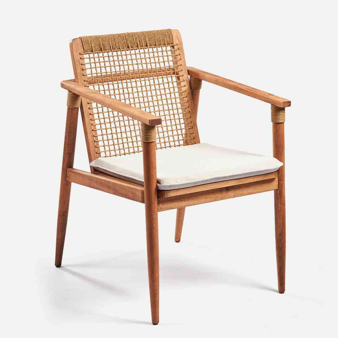 ARTISS-P-RT ARMCHAIR