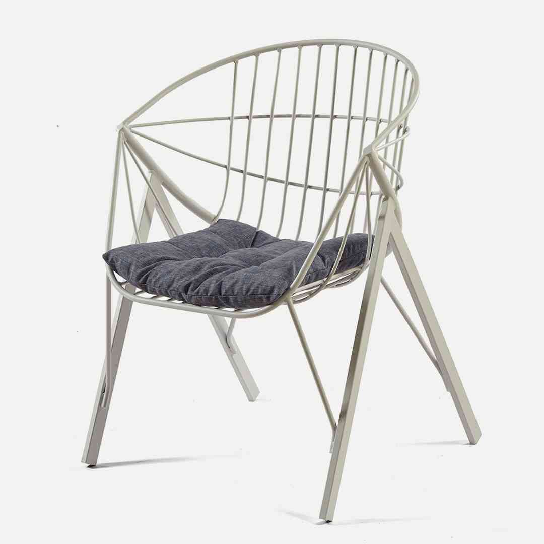 ETHIMO ARMCHAIR