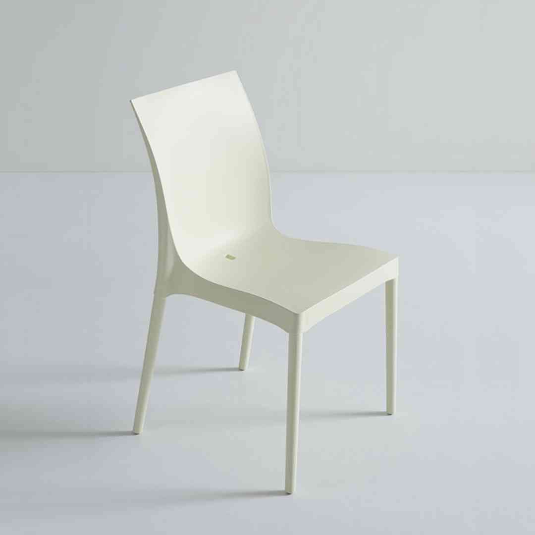 IRIS CHAIR