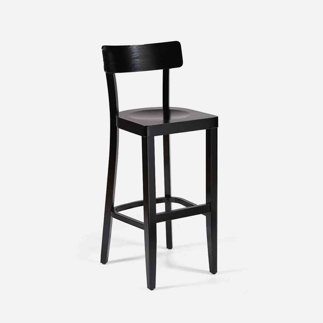 L08 BARSTOOL