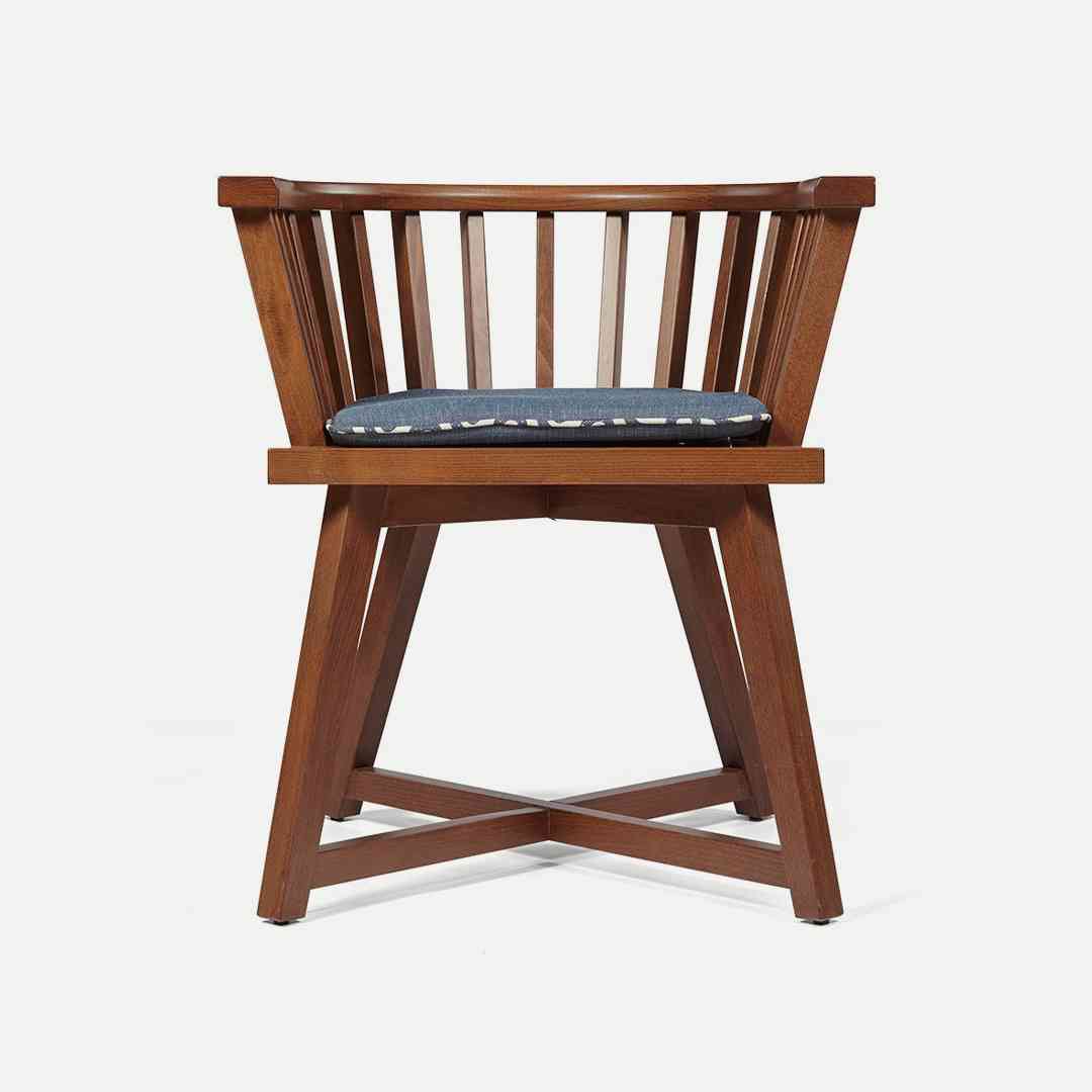 NHINO Ρ ARMCHAIR