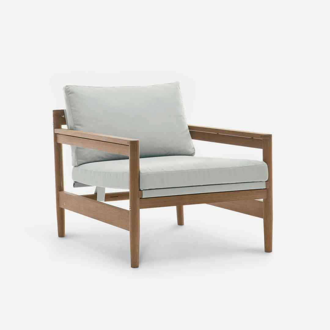 PANEL-P ARMCHAIR