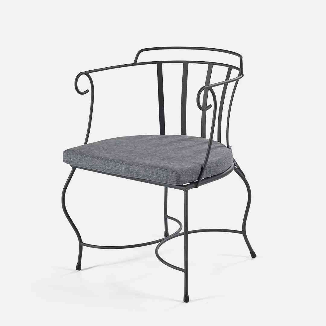 PENELOPE-P ARMCHAIR