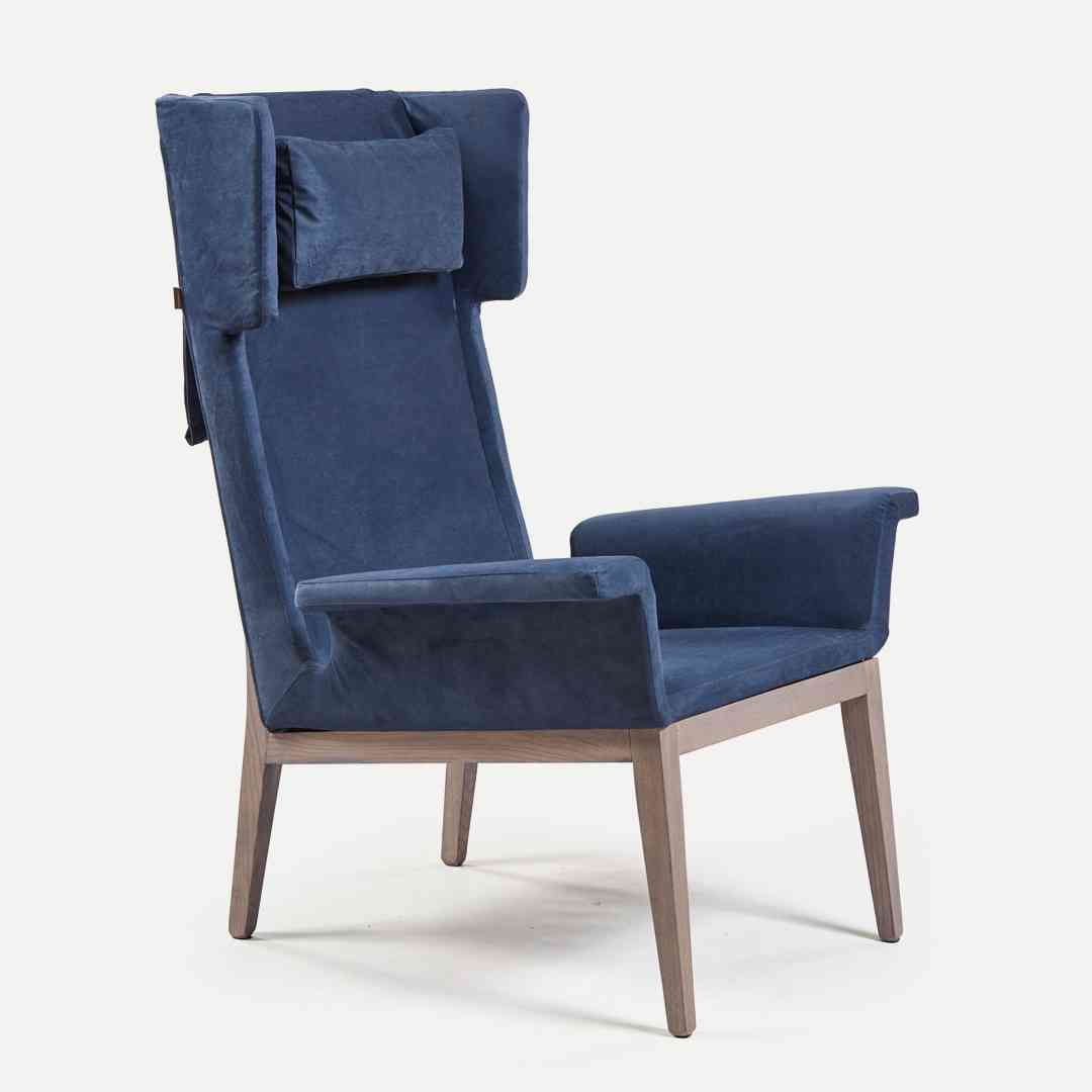 STUDIO WOOD ARMCHAIR